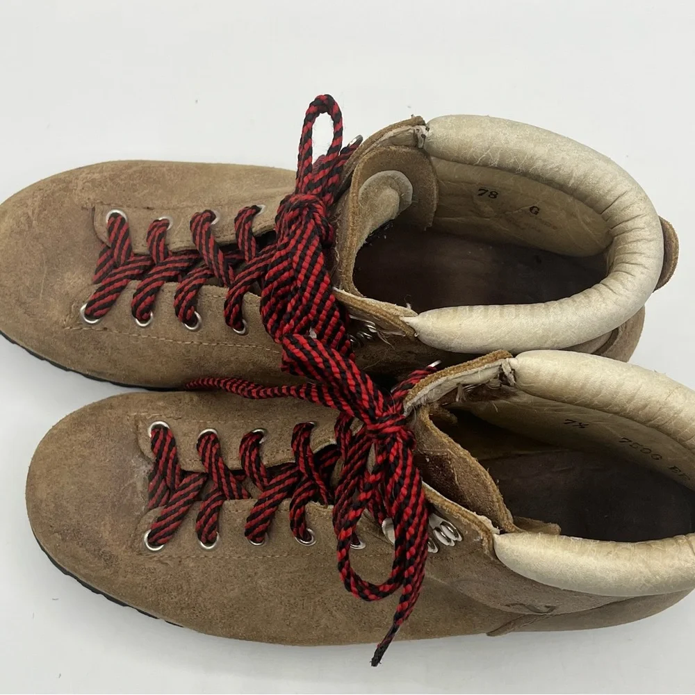 Vasque Leather Hiking Boots Mens Size 7.5 Made In Italy Vintage Vibram Gorpcore